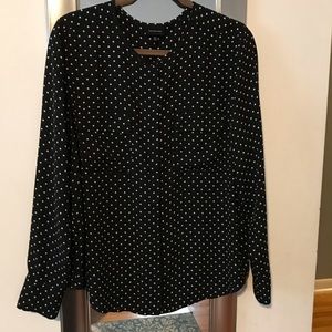 Women’s XL tunic blouse black with white dots.